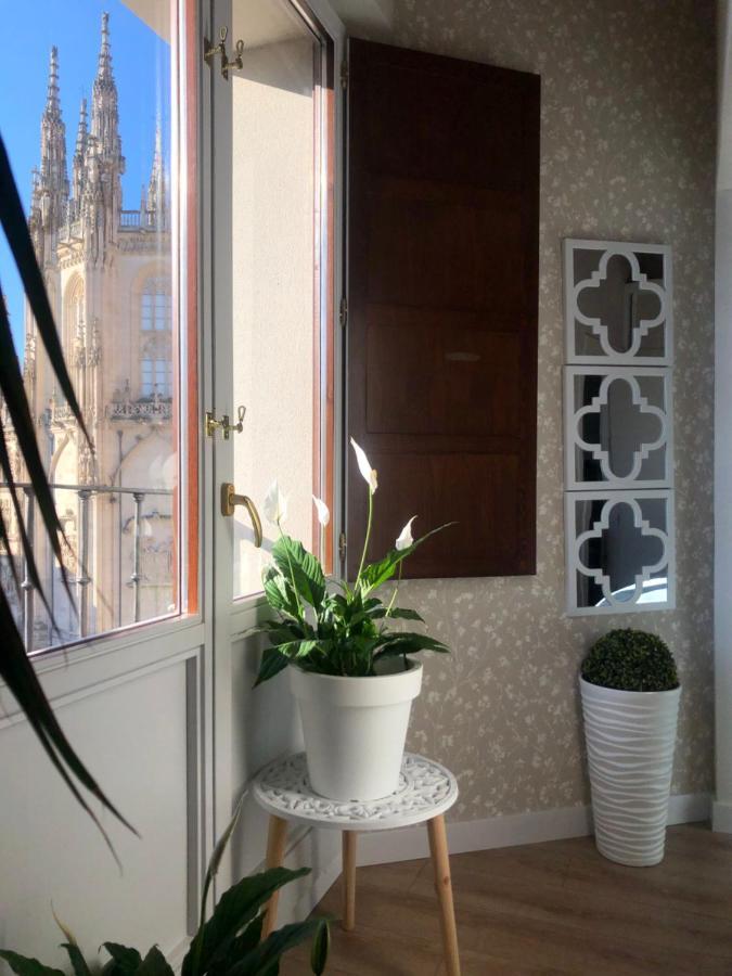 Una MIRADA A LA CATEDRAL-Apartamentos Burgos Catedral Exterior foto